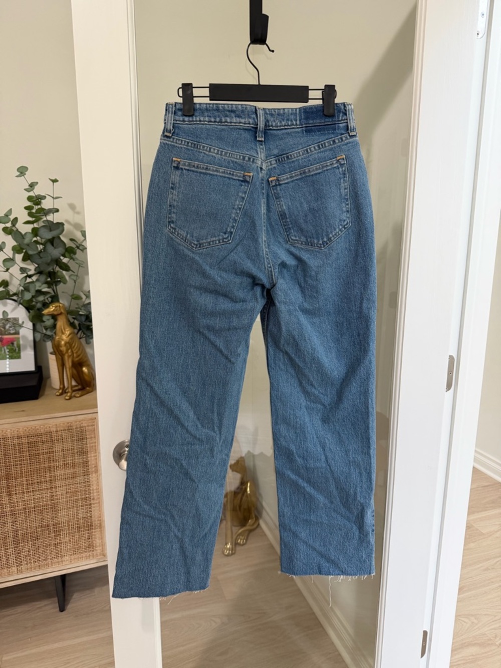 NWT Abercrombie & Fitch The 90s Relaxed High-Rise Jean 26 short curve love - Picture 2 of 4
